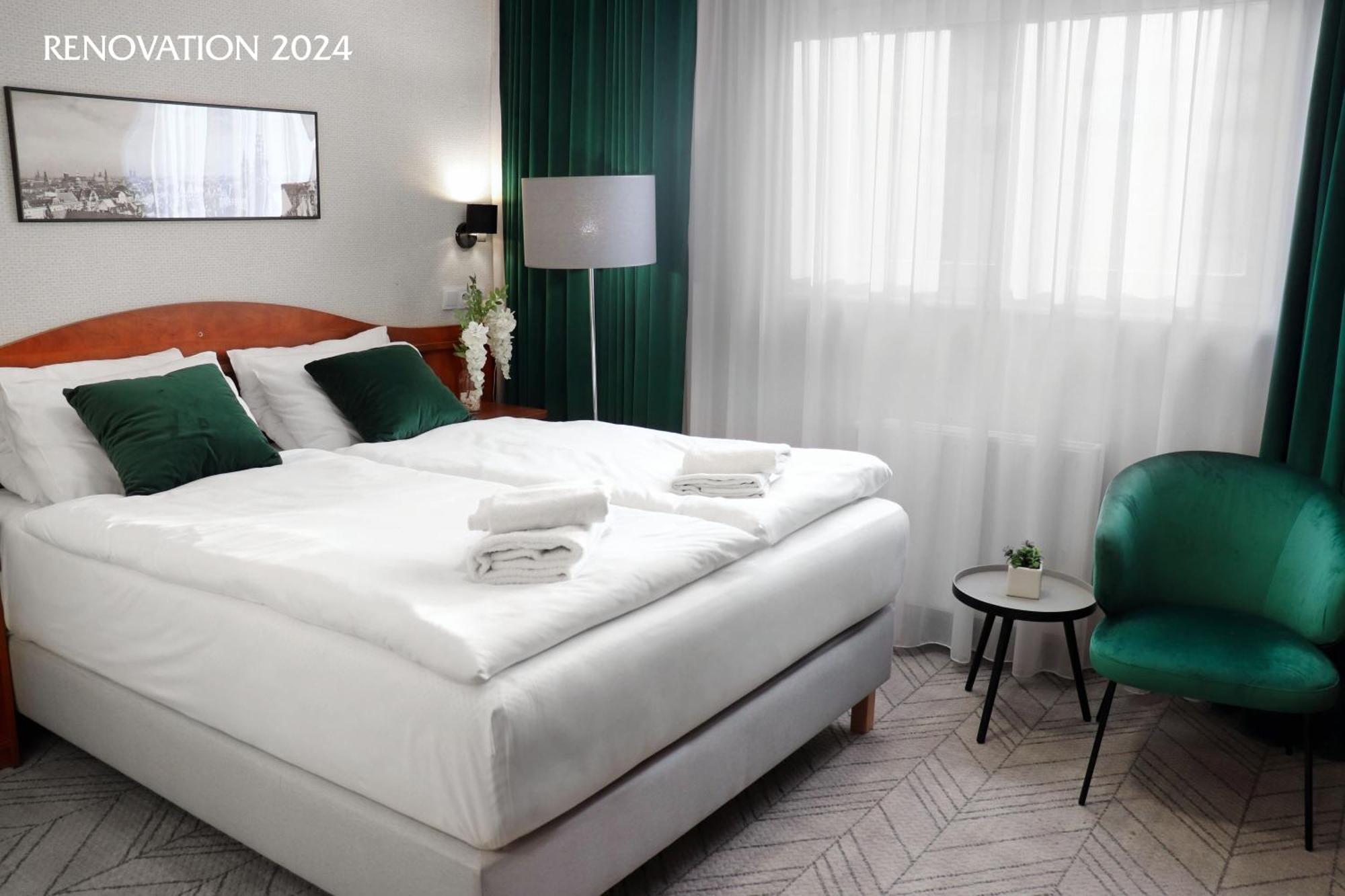 Polonia Centrum 3*